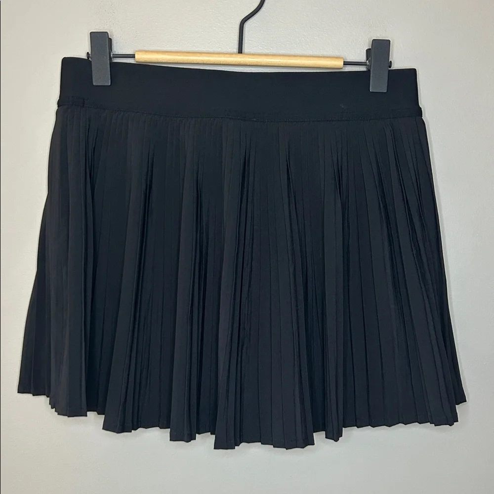 Lululemon Varsity High Rise Pleated Tennis Skirt Size 6 Black‎